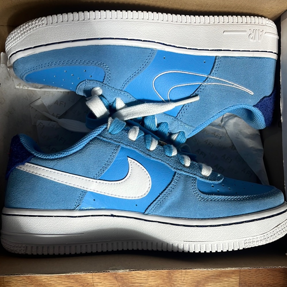 Nike shoes